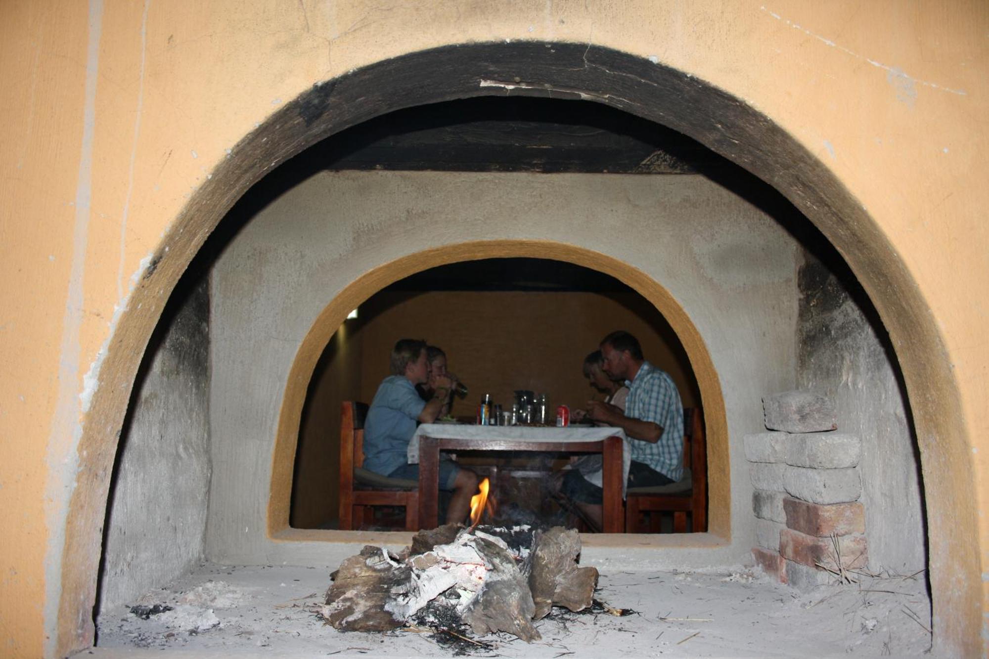 Normann Safari Bush Lodge พาลาบอร์วา ภายนอก รูปภาพ