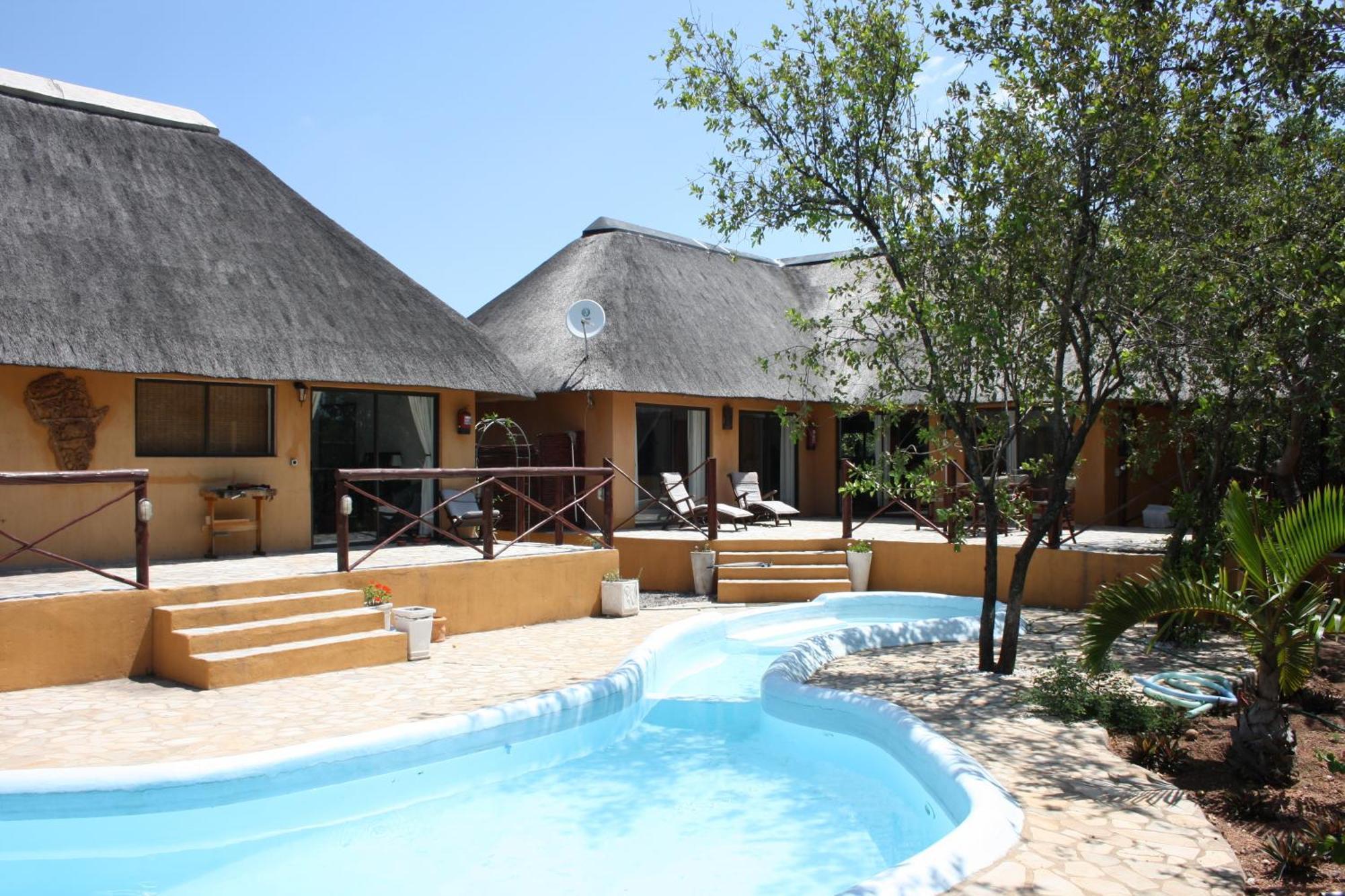 Normann Safari Bush Lodge พาลาบอร์วา ภายนอก รูปภาพ